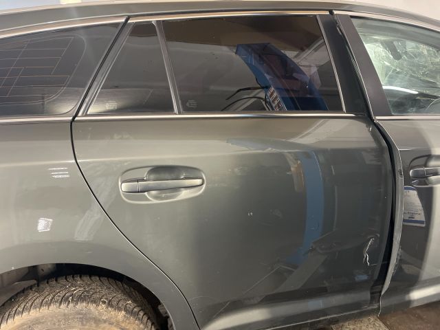 bontott TOYOTA AVENSIS T27 Jobb hátsó Ajtó (Üres lemez)