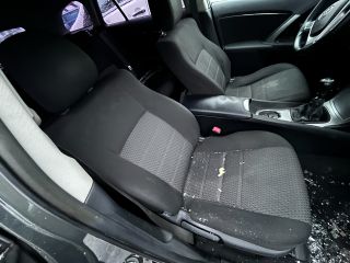 bontott TOYOTA AVENSIS T27 Jobb hátsó Biztonsági Öv Csat