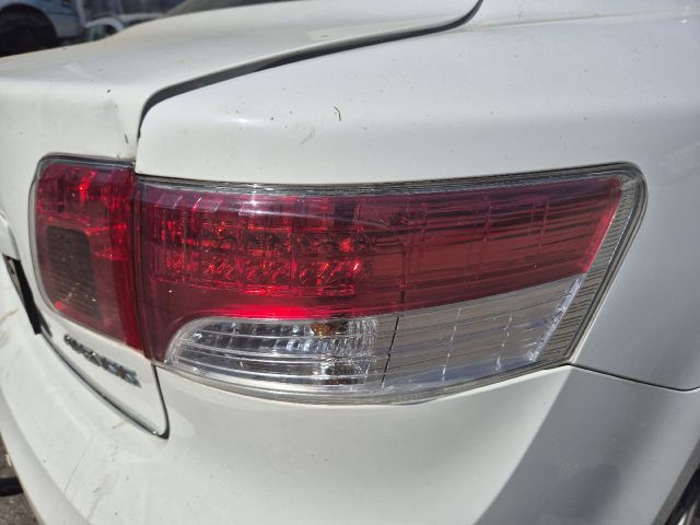 bontott TOYOTA AVENSIS T27 Jobb hátsó Gólyaláb (Lengécsillapító, Rugó)