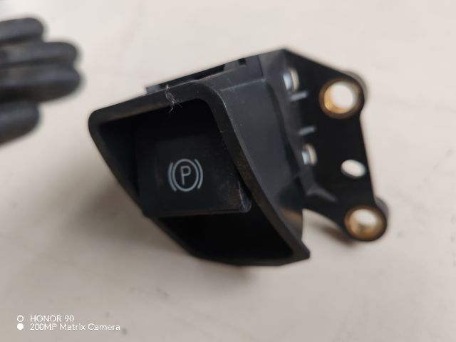 bontott TOYOTA AVENSIS T27 Kézifék Kapcsoló