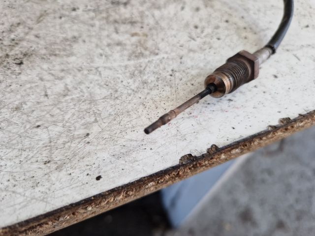 bontott TOYOTA AVENSIS T27 Kipufogó Hőmérséklet Érzékelő