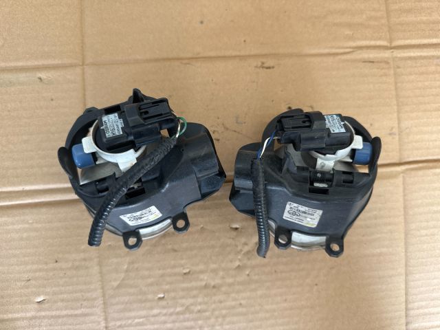 bontott TOYOTA AVENSIS T27 Ködfényszóró (Pozíciófüggetlen)