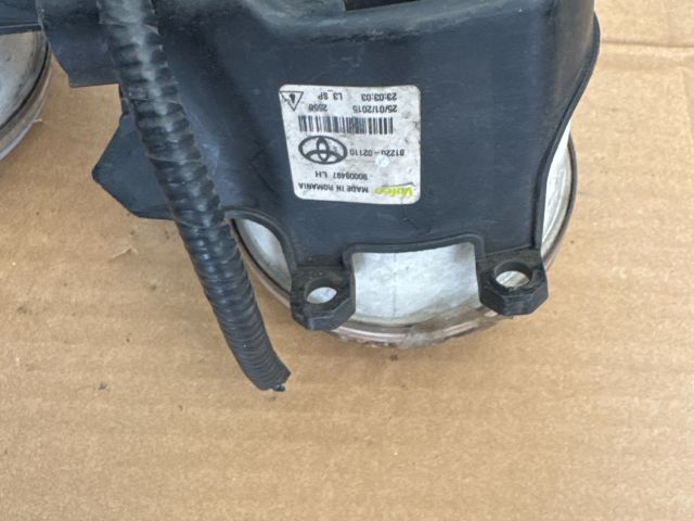 bontott TOYOTA AVENSIS T27 Ködfényszóró (Pozíciófüggetlen)