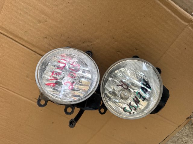 bontott TOYOTA AVENSIS T27 Ködfényszóró (Pozíciófüggetlen)