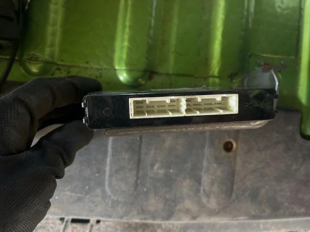 bontott TOYOTA AVENSIS T27 Komfort Elektronika