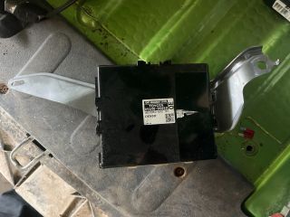 bontott TOYOTA AVENSIS T27 Komfort Elektronika