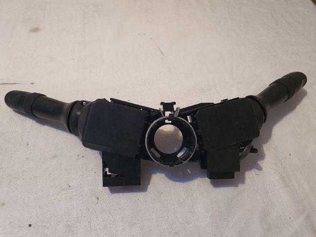 bontott TOYOTA AVENSIS T27 Komplett Kormánykapcsoló (Bajuszkapcsoló)