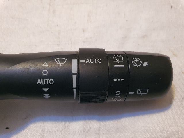 bontott TOYOTA AVENSIS T27 Komplett Kormánykapcsoló (Bajuszkapcsoló)