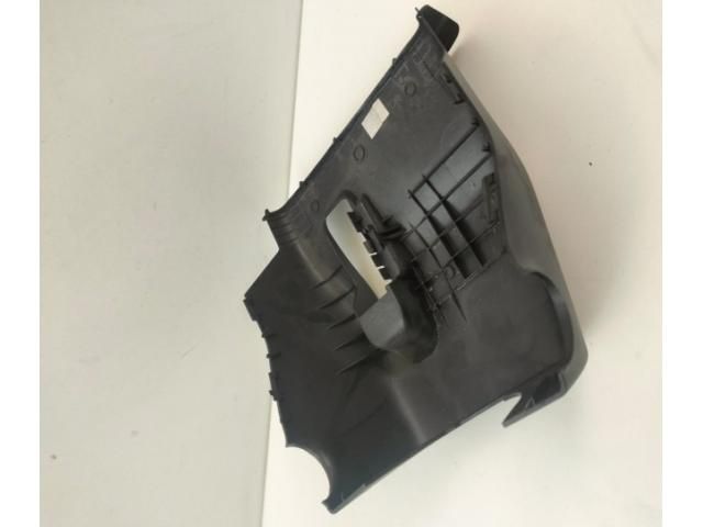 bontott TOYOTA AVENSIS T27 Kormányközép Burkolat