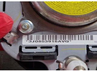 bontott TOYOTA AVENSIS T27 Kormánylégzsák