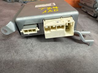 bontott TOYOTA AVENSIS T27 Kormánymű Elektronika