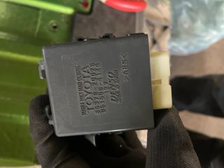 bontott TOYOTA AVENSIS T27 Központizár Elektronika