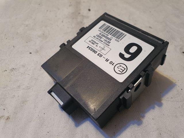 bontott TOYOTA AVENSIS T27 Központizár Elektronika