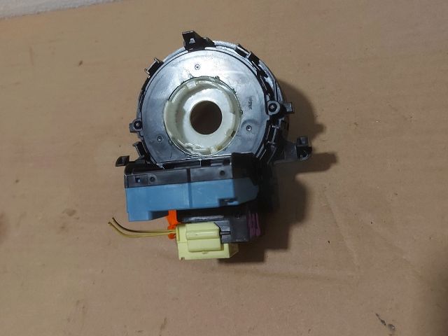 bontott TOYOTA AVENSIS T27 Légzsák Átvezető Szalagkábel