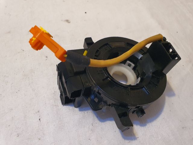 bontott TOYOTA AVENSIS T27 Légzsák Átvezető Szalagkábel