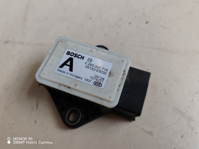 bontott TOYOTA AVENSIS T27 Menetstabilizátor