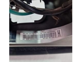 bontott TOYOTA AVENSIS T27 Multikormány