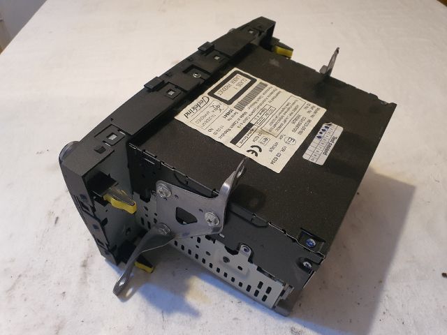 bontott TOYOTA AVENSIS T27 Rádió / CD