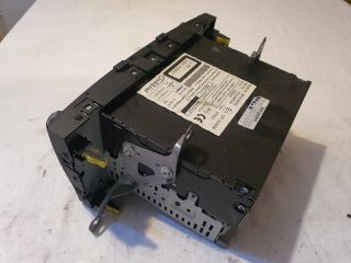 bontott TOYOTA AVENSIS T27 Rádió / CD