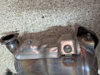 bontott TOYOTA AVENSIS T27 Részecskeszűrő