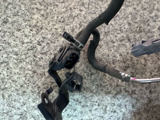 bontott TOYOTA AVENSIS T27 Részecskeszűrő