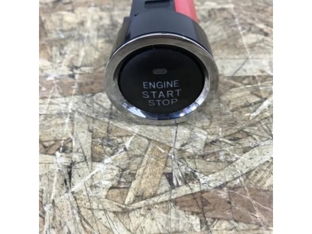 bontott TOYOTA AVENSIS T27 Start / Stop Indító Gomb