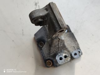 bontott TOYOTA AVENSIS T27 Tartó Bak