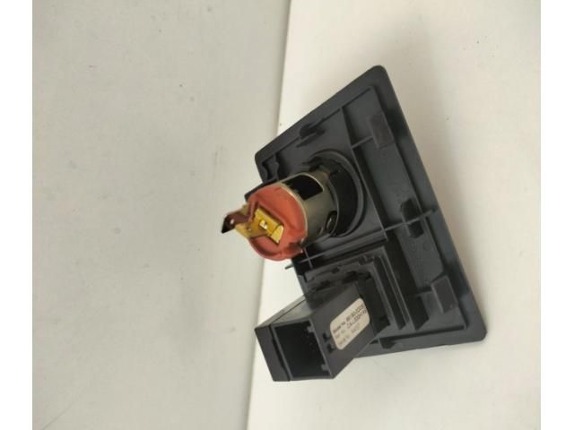 bontott TOYOTA AVENSIS T27 Tolóajtó Érintkező