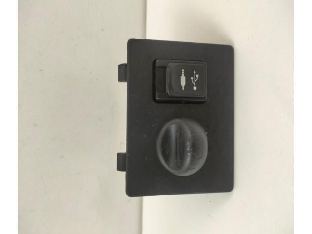 bontott TOYOTA AVENSIS T27 Tolóajtó Érintkező