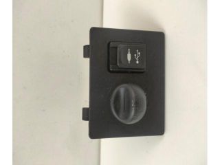 bontott TOYOTA AVENSIS T27 Tolóajtó Érintkező