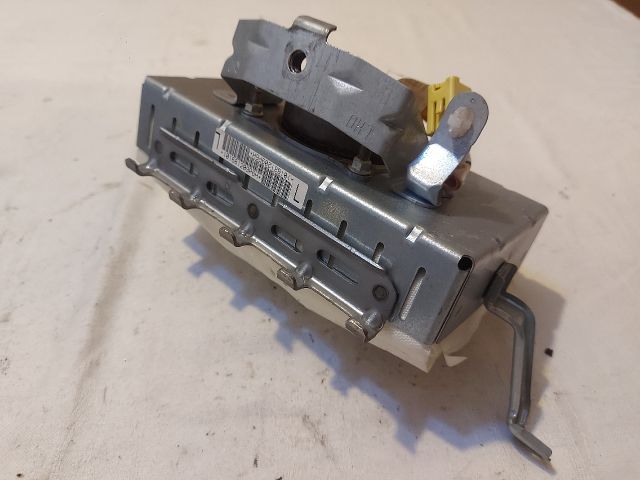 bontott TOYOTA AVENSIS T27 Utasoldali Légzsák