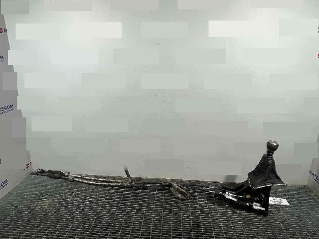 bontott TOYOTA AVENSIS T27 Váltógomb