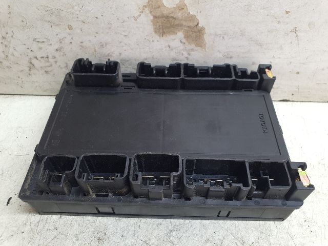 bontott TOYOTA AVENSIS T27 Végfok