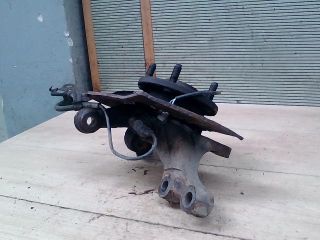 bontott TOYOTA AVENSIS VERSO Bal első Csonkállvány Kerékaggyal