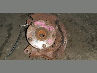 bontott TOYOTA AVENSIS VERSO Bal első Csonkállvány Kerékaggyal