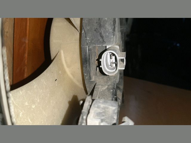 bontott TOYOTA AVENSIS VERSO Hűtőventilátor