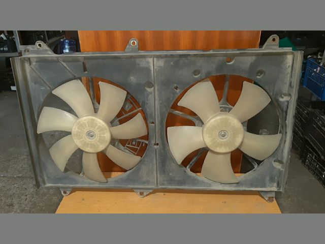 bontott TOYOTA AVENSIS VERSO Hűtőventilátor