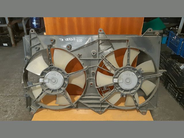 bontott TOYOTA AVENSIS VERSO Hűtőventilátor