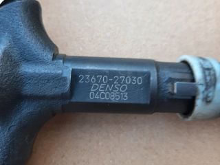 bontott TOYOTA AVENSIS VERSO Porlasztó (1 db)