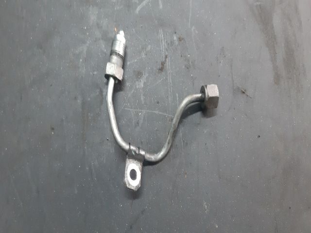 bontott TOYOTA AVENSIS VERSO Résolajcső