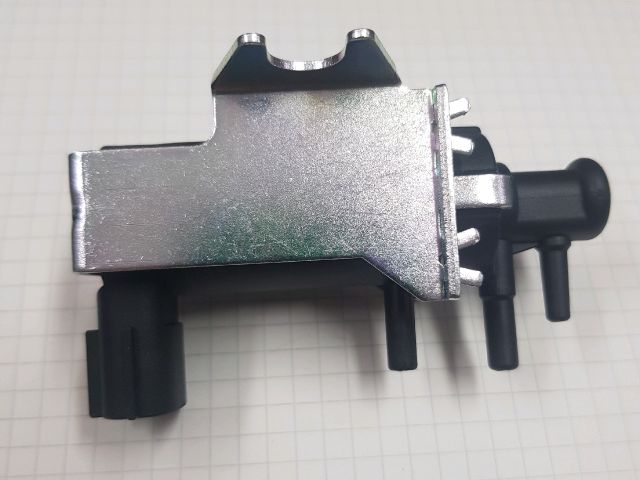 bontott TOYOTA AVENSIS VERSO Turbó Vákum Szelep