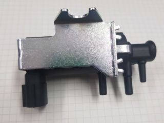 bontott TOYOTA AVENSIS VERSO Turbó Vákum Szelep