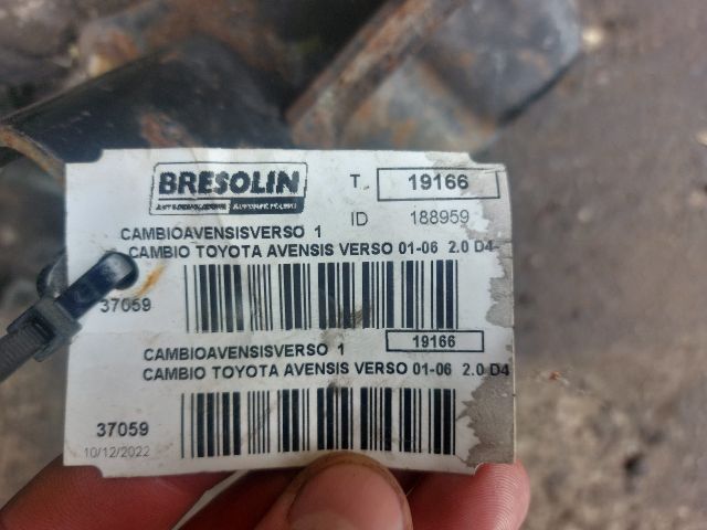 bontott TOYOTA AVENSIS VERSO Váltó (Mechanikus)