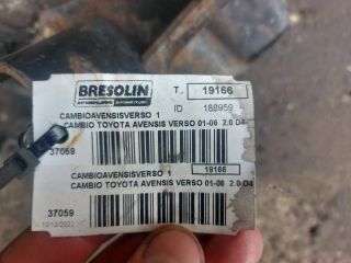 bontott TOYOTA AVENSIS VERSO Váltó (Mechanikus)