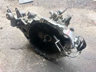 bontott TOYOTA AVENSIS VERSO Váltó (Mechanikus)