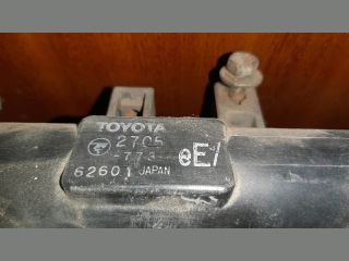 bontott TOYOTA AVENSIS VERSO Vízhűtő Radiátor (Nem klímás)