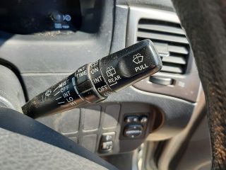 bontott TOYOTA AVENSIS VERSO Bal Féltengely