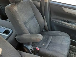 bontott TOYOTA AVENSIS VERSO Bal Féltengely