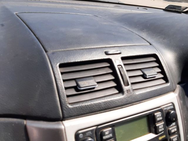 bontott TOYOTA AVENSIS VERSO Bal Féltengely