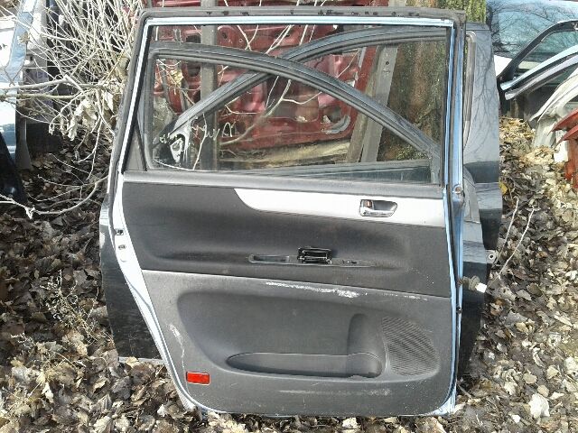 bontott TOYOTA AVENSIS VERSO Bal hátsó Ablakemelő Szerkezet (Elektromos)